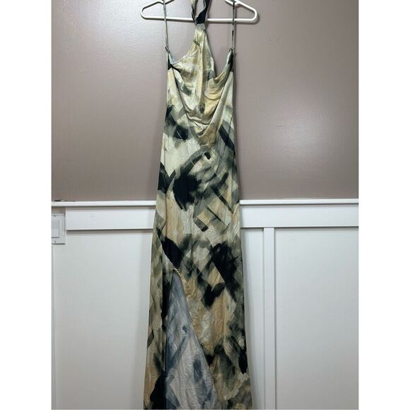 NWOT Let Me Be Anthropologie Halter Abstract Maxi Dress Women's Small - Picture 3 of 13